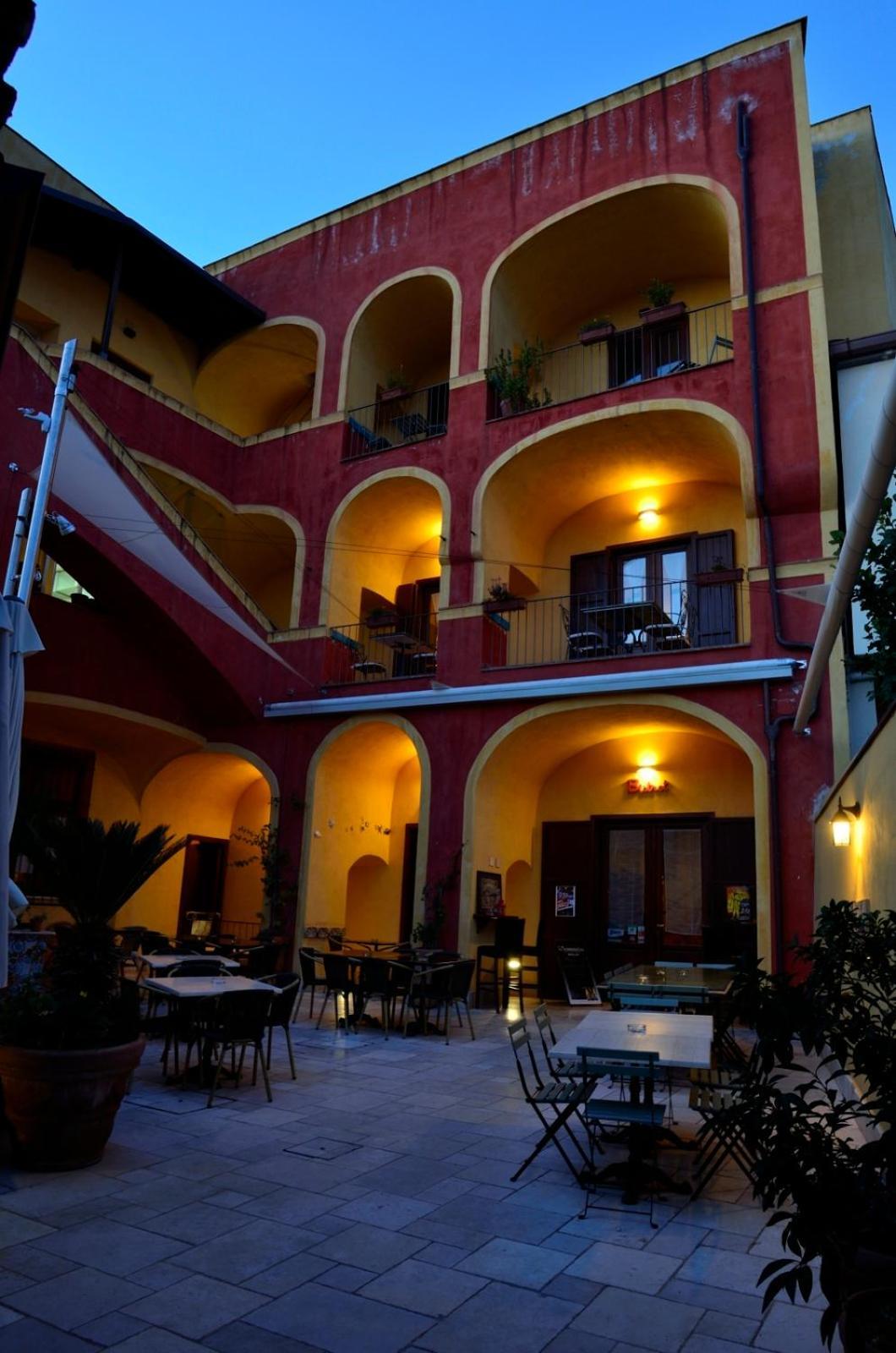 Manouche Affittacamere Osteria Caserta Exterior foto