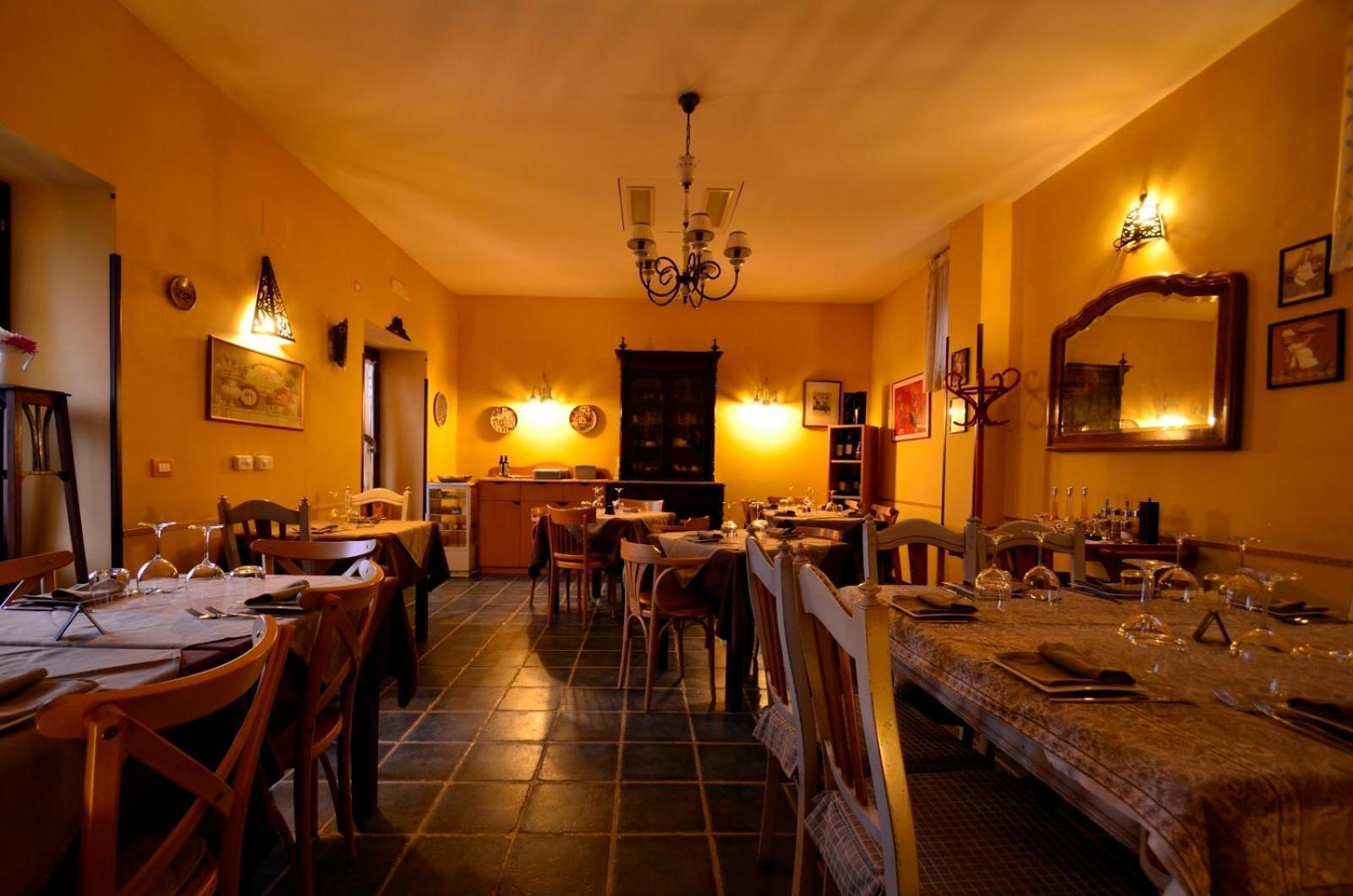 Manouche Affittacamere Osteria Caserta Exterior foto
